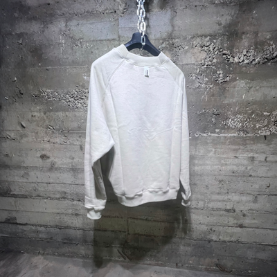 AR1002H-1 Armor Signature Crewneck Sweatshirt (Agate Gray)
