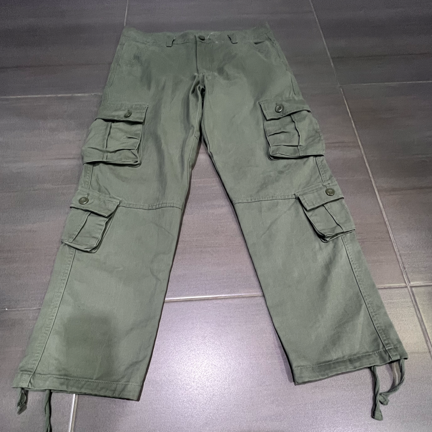 Profound Olive Green Multi-Pocket Tactical Cargo Pants Relaxed Fit