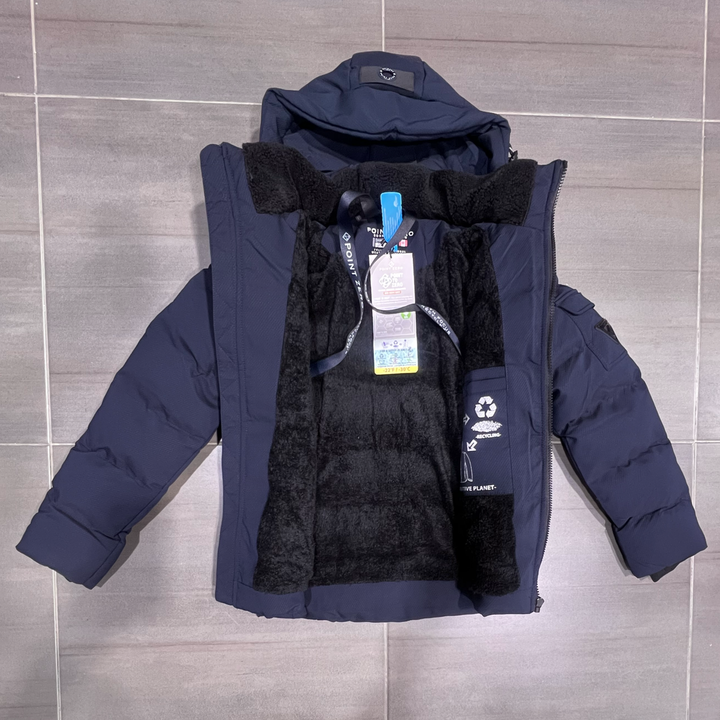 7168016 Point Zero Wide Twill Puffer Jacket Navy Blue