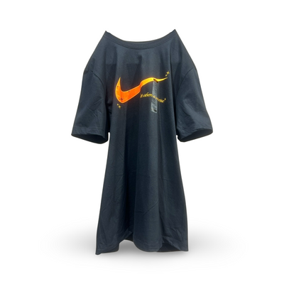 FQ6958-010 Nike Swoosh Short Sleeve Black Orange T-Shirt