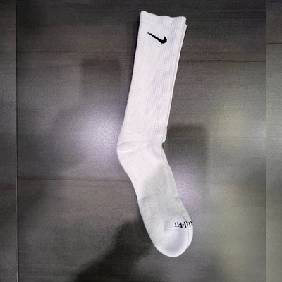 SX6897-100 Nike Everyday Plus Cushioned Training Crew Socks
