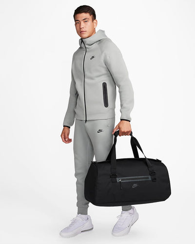 FB3037-010 Nike Elemental Premium Duffel Bag (45L) Black