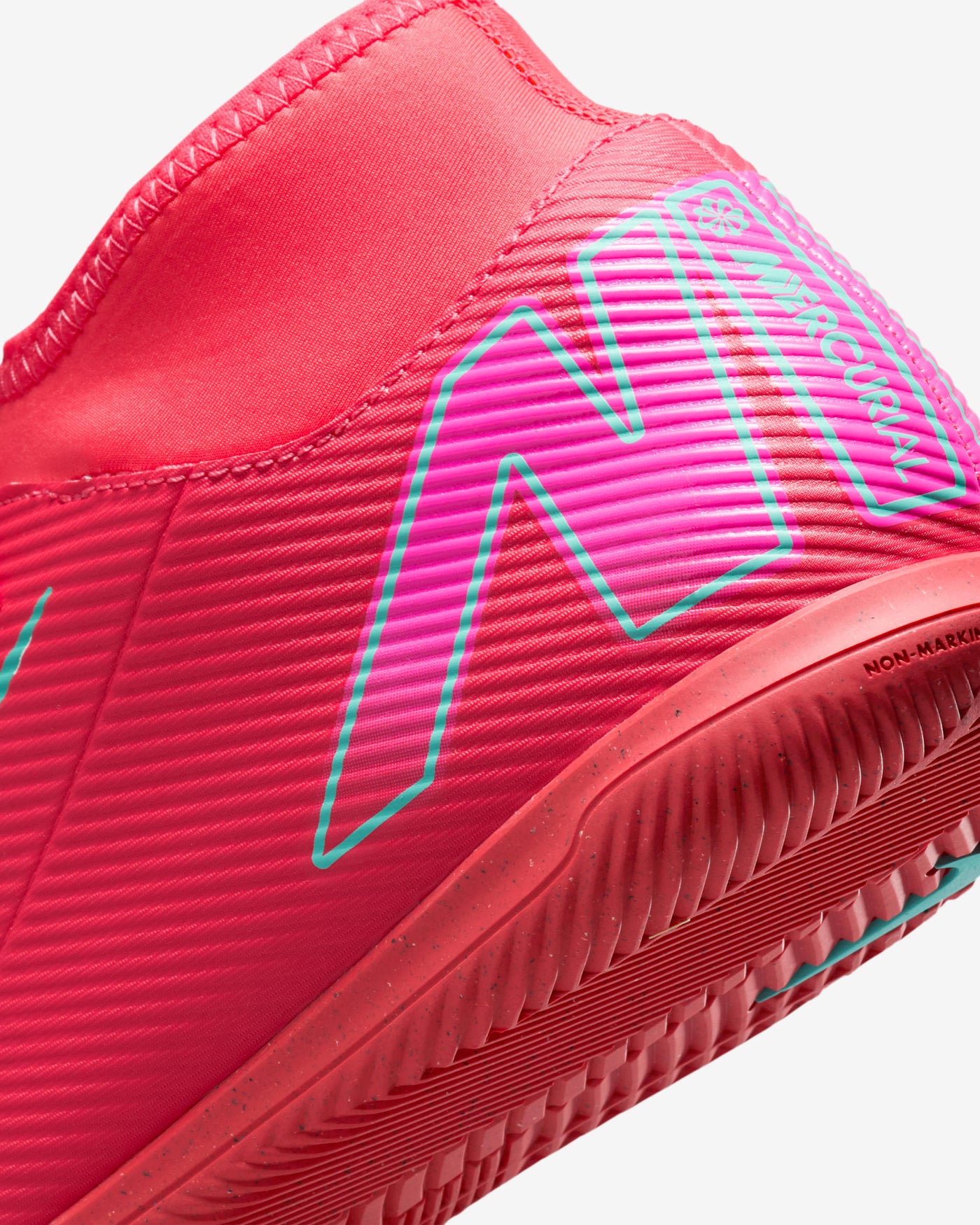 FQ8315-800 Nike Mercurial Superfly 10 Club Indoor Court High-Top Football Shoes