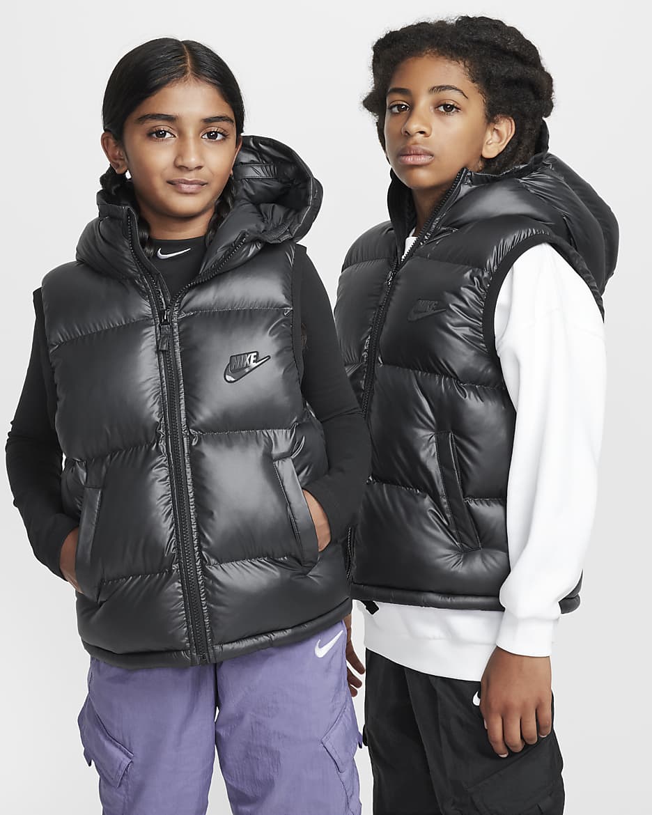 FD2844-011 Nike Sportswear Heavyweight Synthetic Fill Big Kids Therma-FIT Repel Loose Hooded Vest