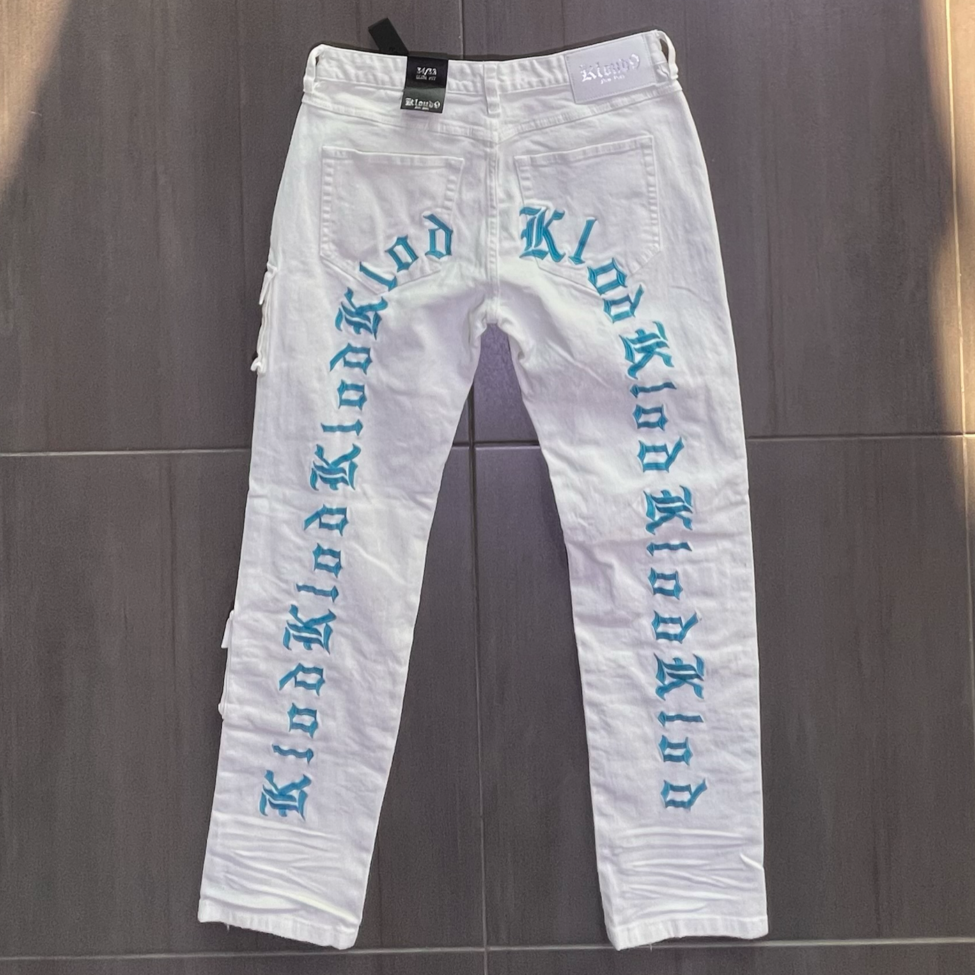Kloud9 Gothic white Jeans