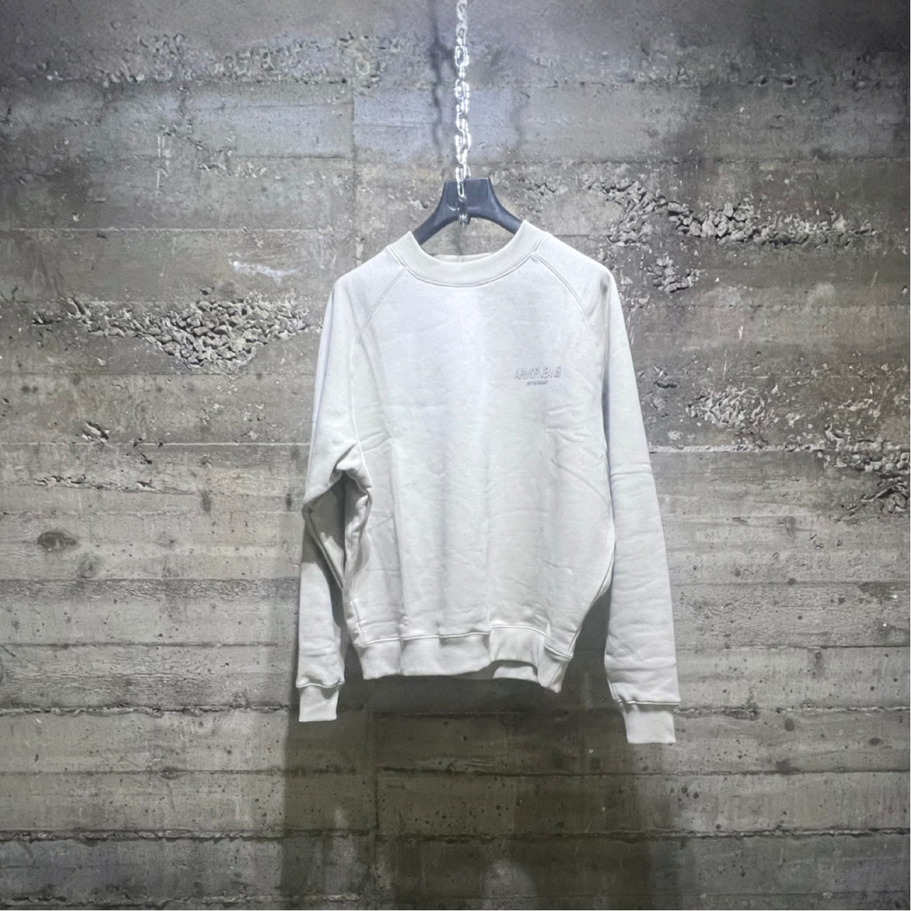 AR1002H-1 Armor Signature Crewneck Sweatshirt (Agate Gray)