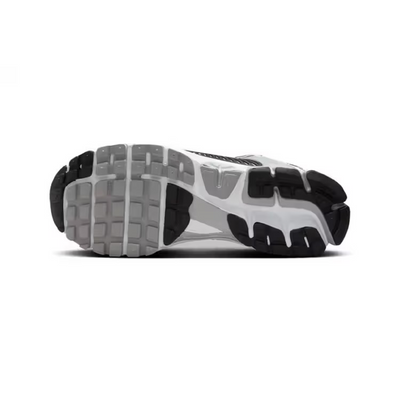 FJ4151-004 Nike Zoom Vomero 5 Metallic Silver Black Men's