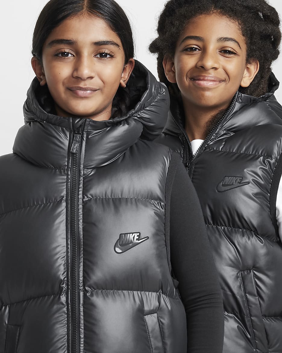 FD2844-011 Nike Sportswear Heavyweight Synthetic Fill Big Kids Therma-FIT Repel Loose Hooded Vest