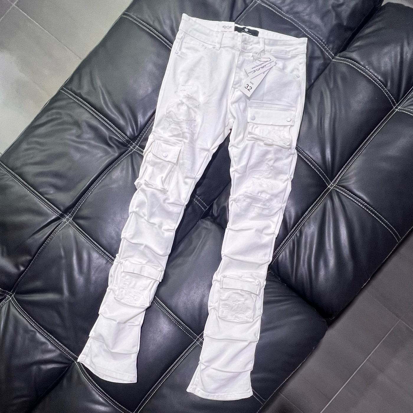 5226 Focus White Multi Pocket Stacked Jeans