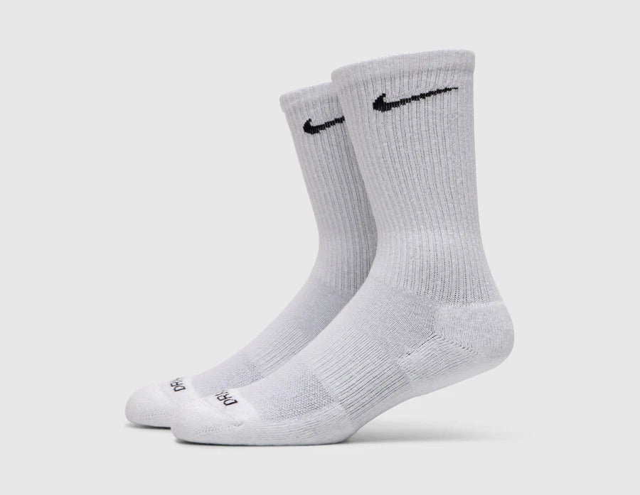 SX6897-100 Nike Everyday Dri-Fit Socks Size 10-12 White (1-Pair)